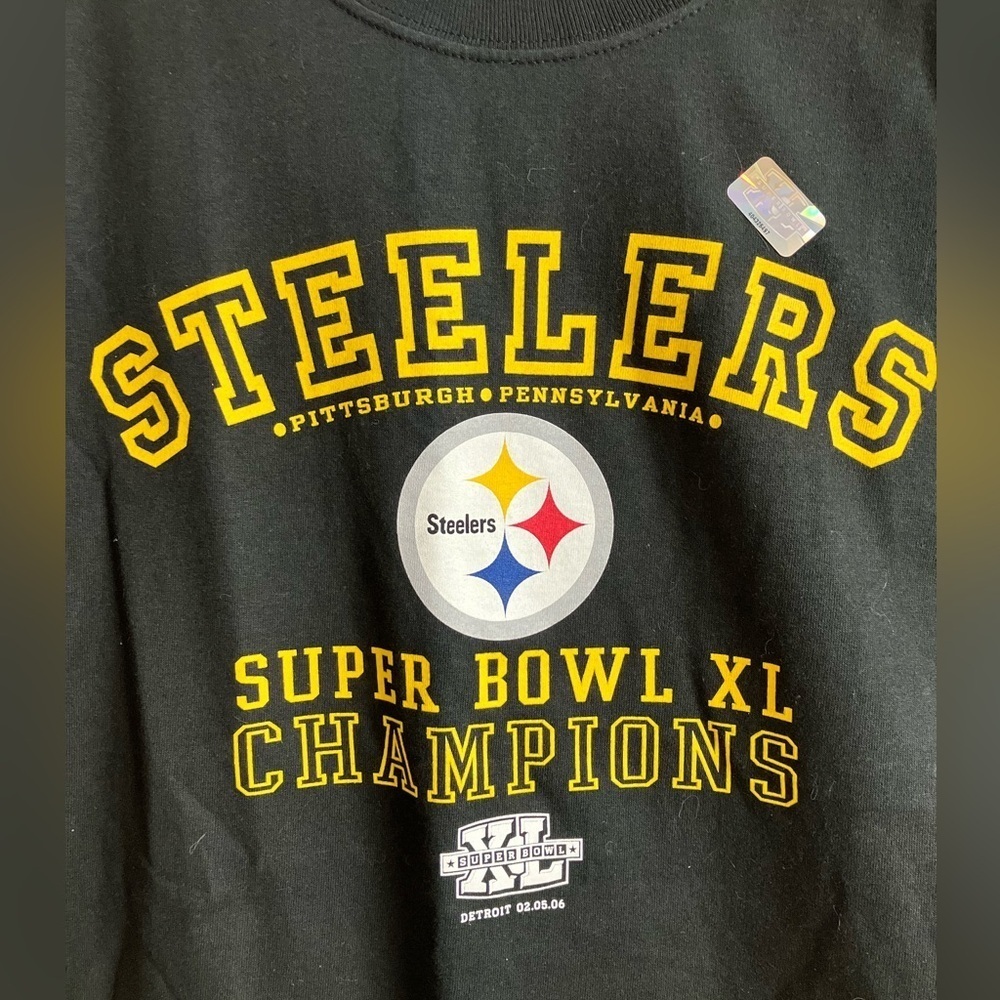 Pittsburgh Steelers Super Bowl XL Champs Men’s T-Shirt, M, Black/Gold🏈 - Picture 3 of 5